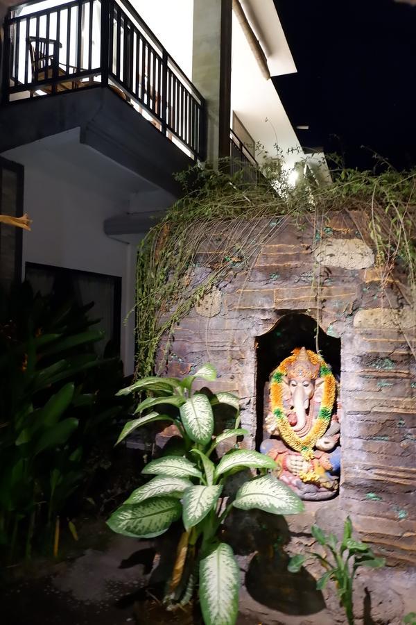 Manik Garam Boutique Villa Αμέντ Εξωτερικό φωτογραφία